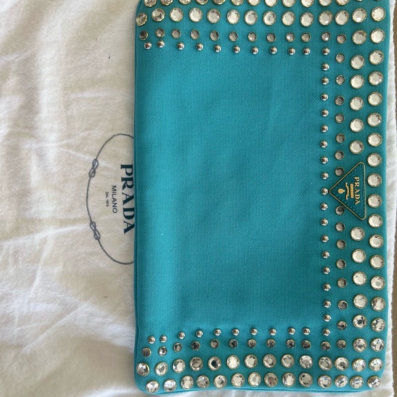 Prestine Authentic Prada Canvas Clutch Bag LOWEST PRICE
ON MARKET/W CARD - Picture 4 of 4